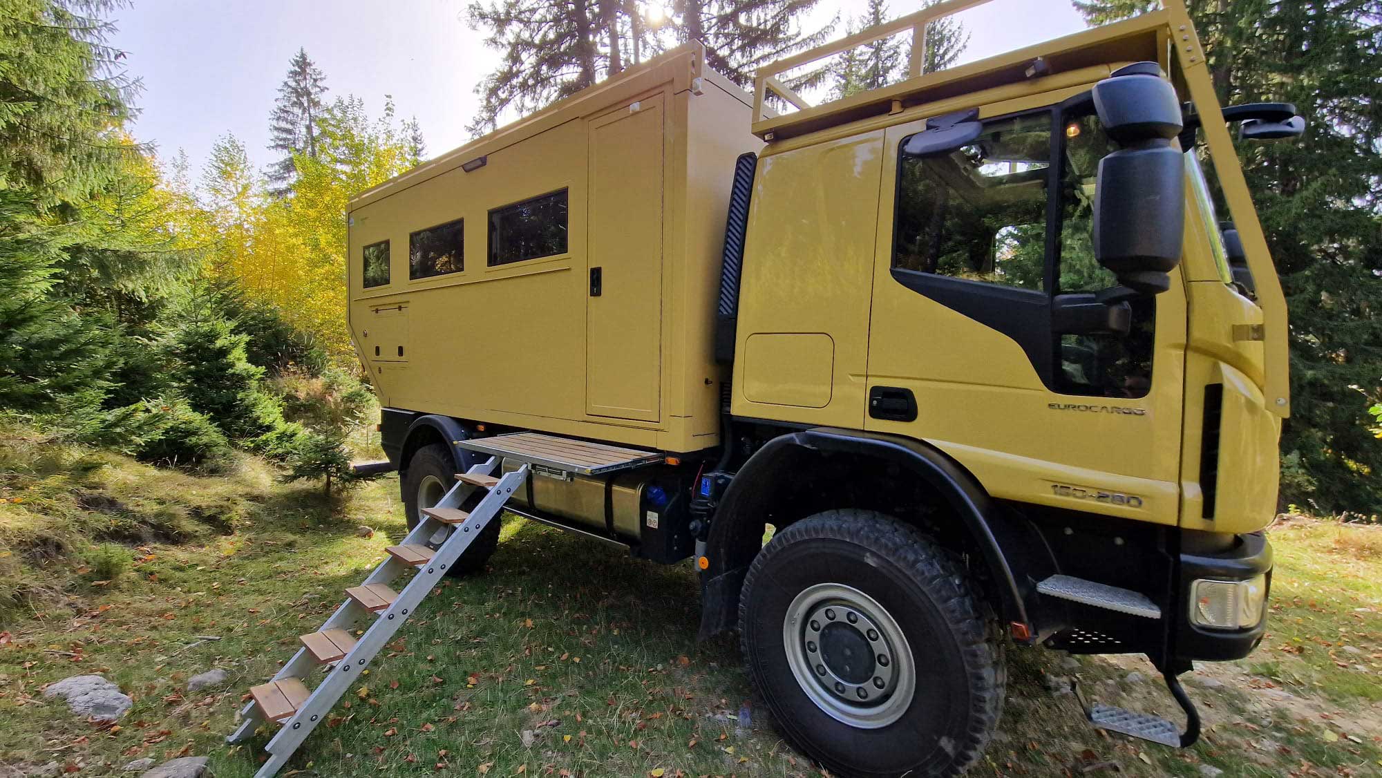 Iveco Eurocargo 4×4 – Expedition truck_Sfinx_Camper (12)