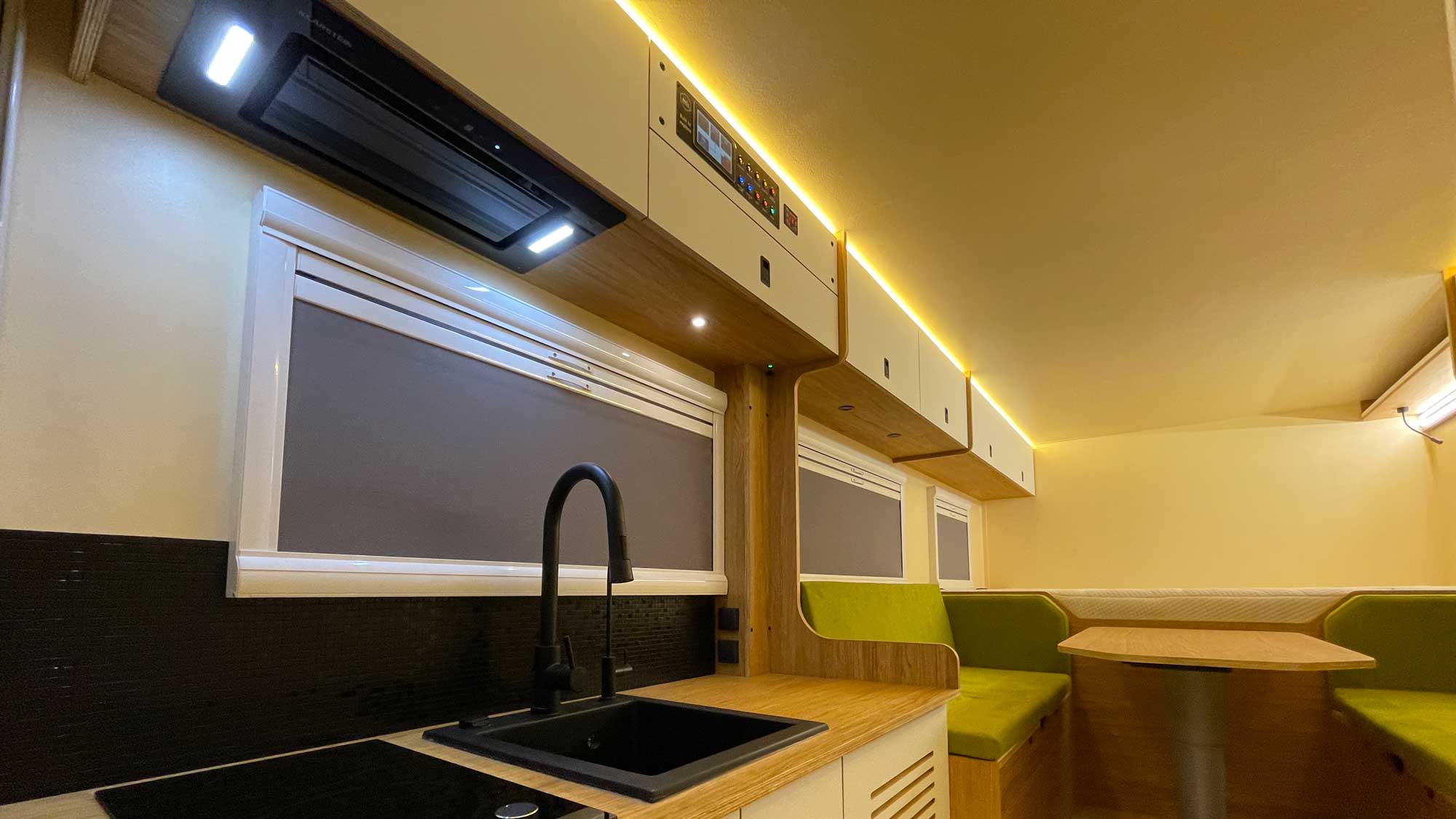Iveco Eurocargo 4×4 – Expedition truck_Sfinx_Camper (5)