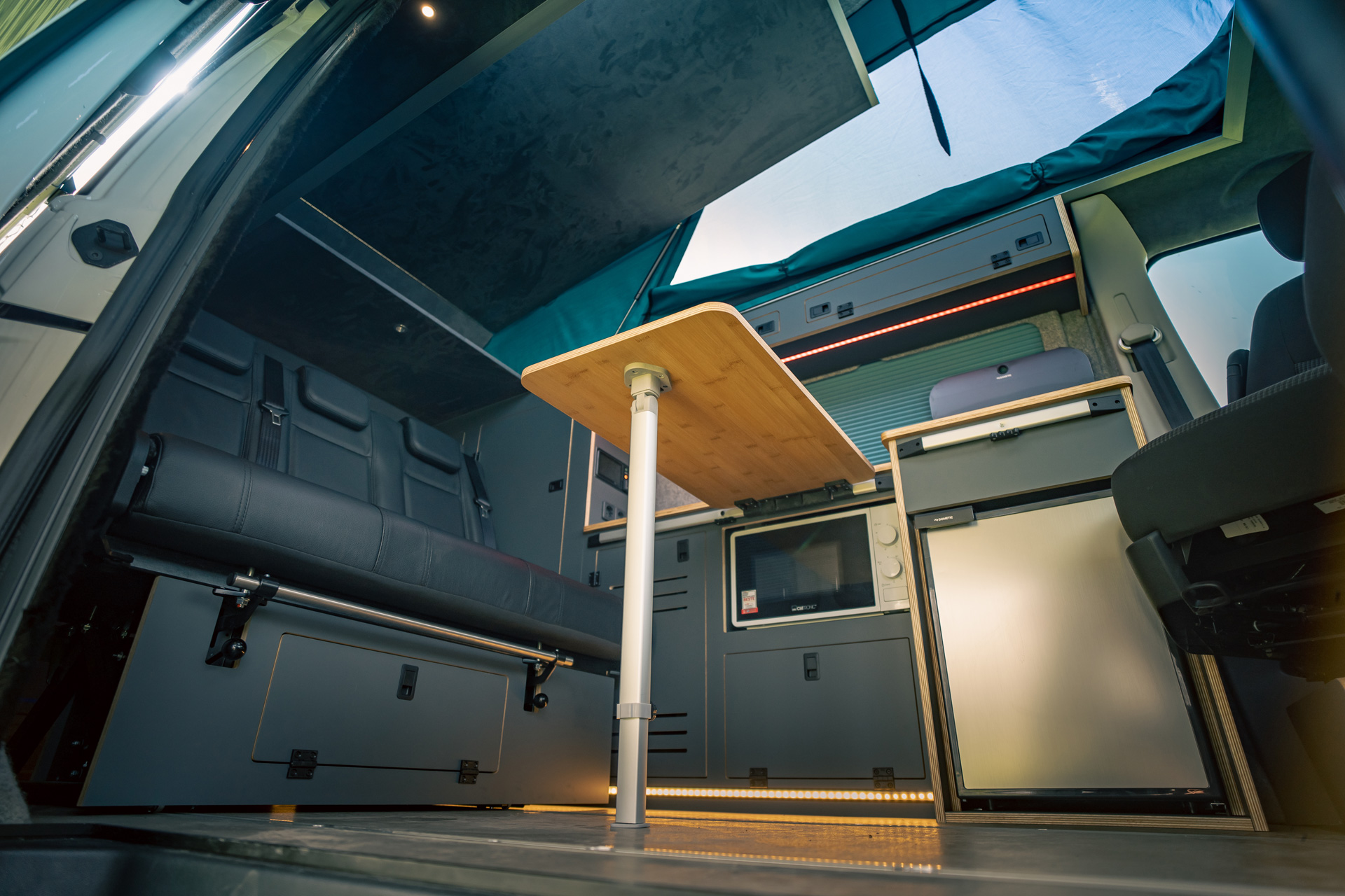 VW Transporter 4Motion Campervan (13)