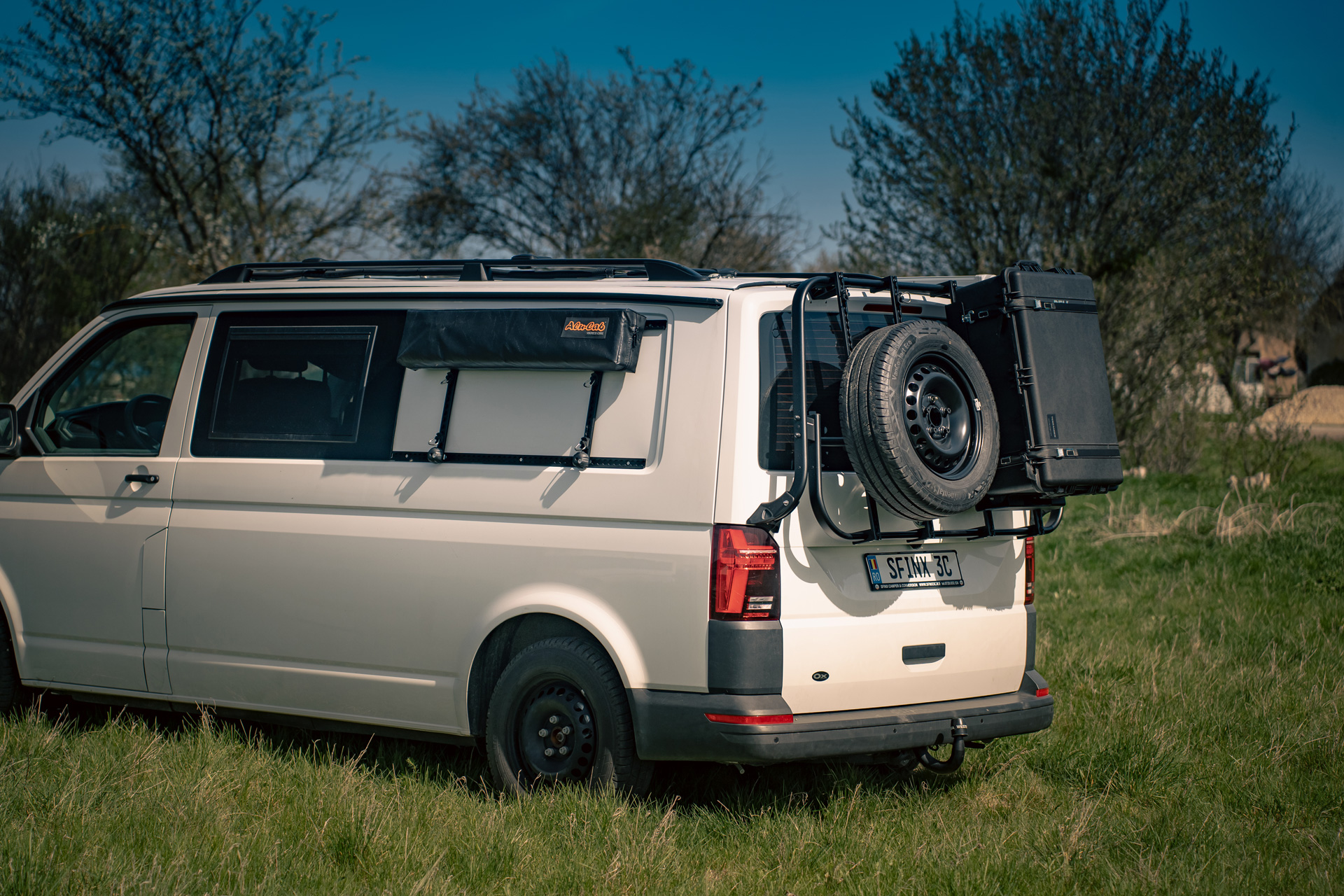 VW Transporter 4Motion Campervan (18)